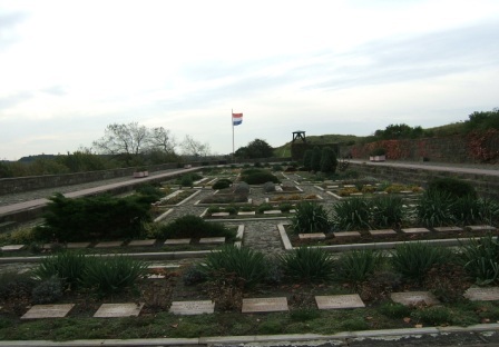 Overzichtsfoto van de Eerebegraafplaats, foto Plekker